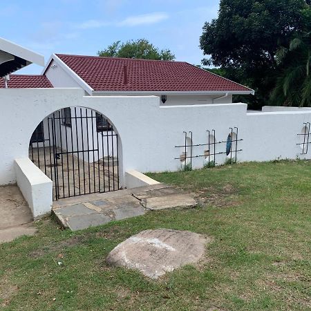 White House Lodge In Scotburgh 斯科特堡 外观 照片